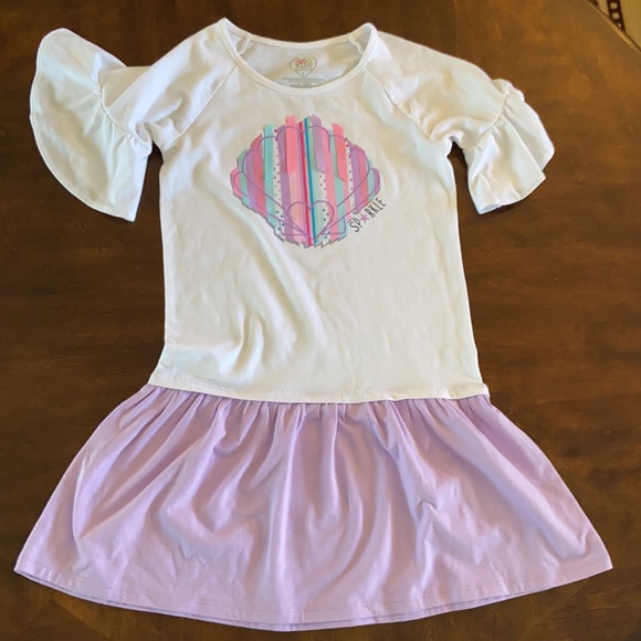 Adorable dresses - Picture 4 of 5